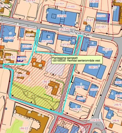 Utsnitt av kommuneplanens arealdel I reguleringsplanen fra 2002 er området regulert til boligbebyggelse, barnepark/turveg, bydelspark og kombinerte formål (forretning/kontor).