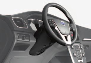 ELEKTRONISK klimaanlegg ECC* AUTOMATISK REGULERING I AUTO-stilling regulerer ECC-systemet alle funksjonene automatisk og gjør dermed bilkjøringen enklere med optimal luftkvalitet.