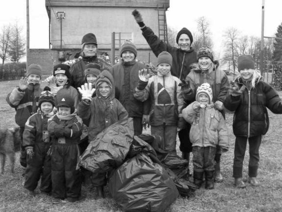 Tänaseks on ära veetud ka suured mulluste lehtede kuhilad, mis tol päeval kokku sai riisutud.