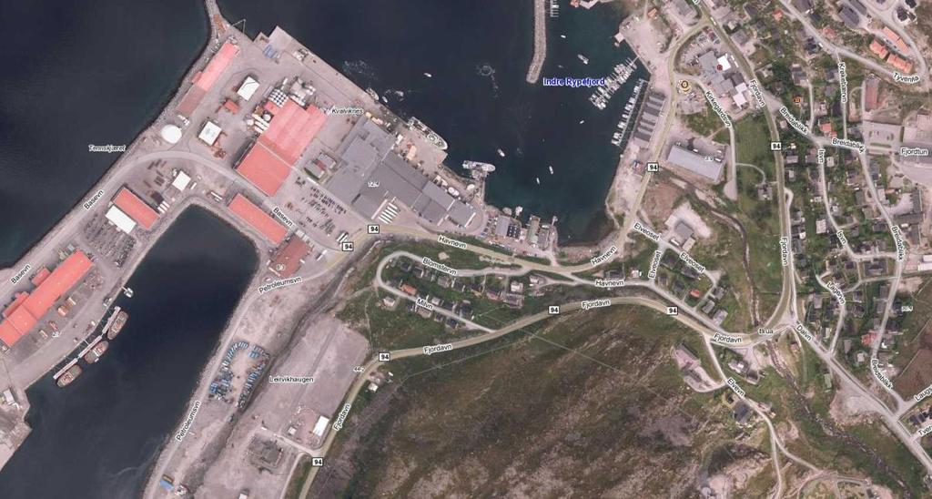 1 BAKGRUNN I forbindelse med reguleringsplan for utvidelse av Polarbase industriområde i Hammerfest, har Sweco gjort en vurdering av støyforholdene fra veitrafikk før og etter regulering.