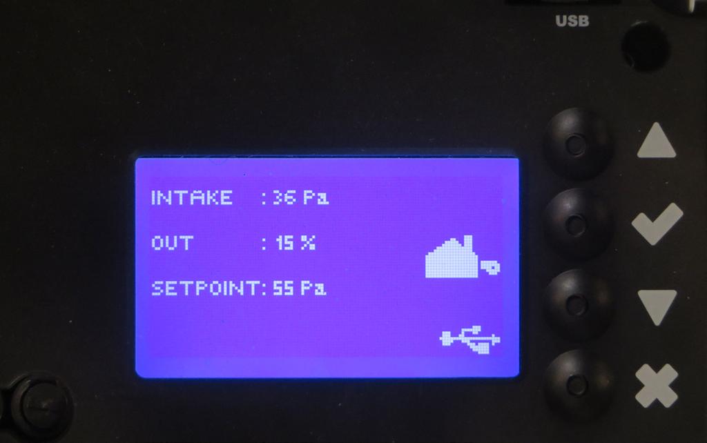 3120076 20170830 EB10v2 Produktinformasjon 11 Displayet viser følgende: Driftsinformasjon (trykk osv.) Alarmer Parametre Innstillingsverdier USB 2.5.
