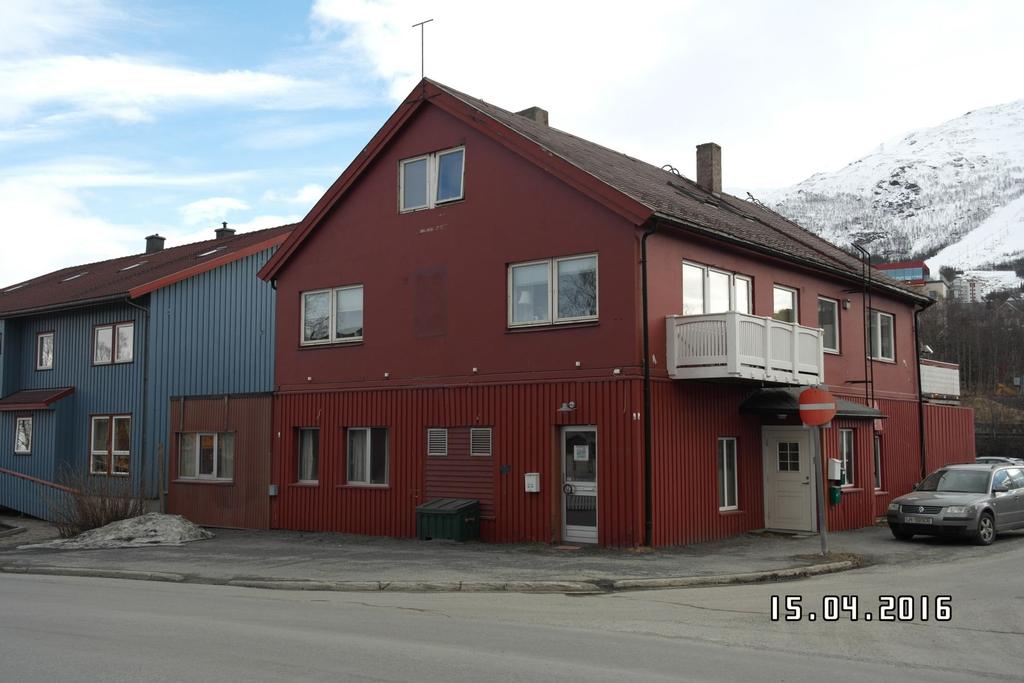 Narvik Hjemmelshaver(e) Narvik kommune Dato for befaring 15042016 Markedsverdi: kr 1 830 000 Anbefalt låneverdi: kr 1