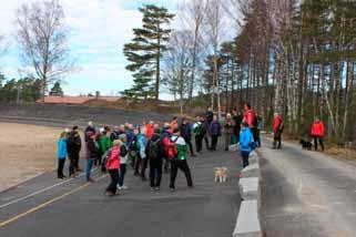 I tillegg er den gjort tilgjengelig for alle, også rullestolbrukere. Fint at Halden kommune legger til rette for slike plasser!