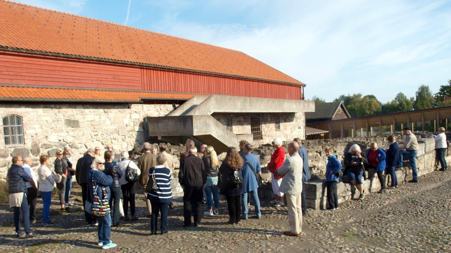 Søndag var det konsert i Domkirkeruinen og omvisning i Middelaldermuseet og på Domkirkeodden.