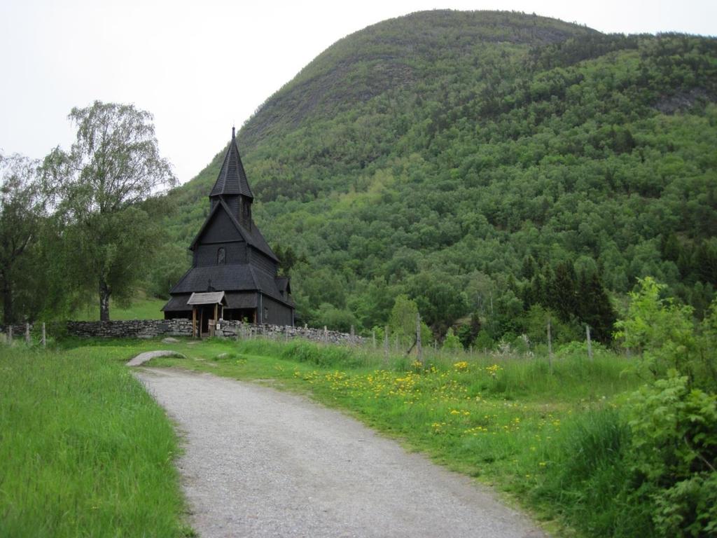 historiske tradisjonar for kontakt med himmel og Gud.