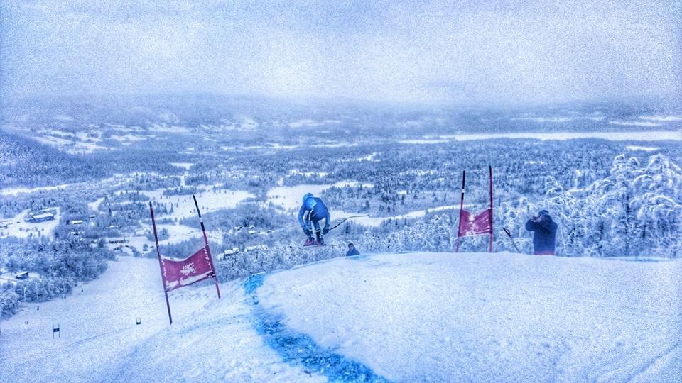 Vintertrening Vinteren 2015/16 startet på hjemmebane og Hakkebakken i starten av Desember.