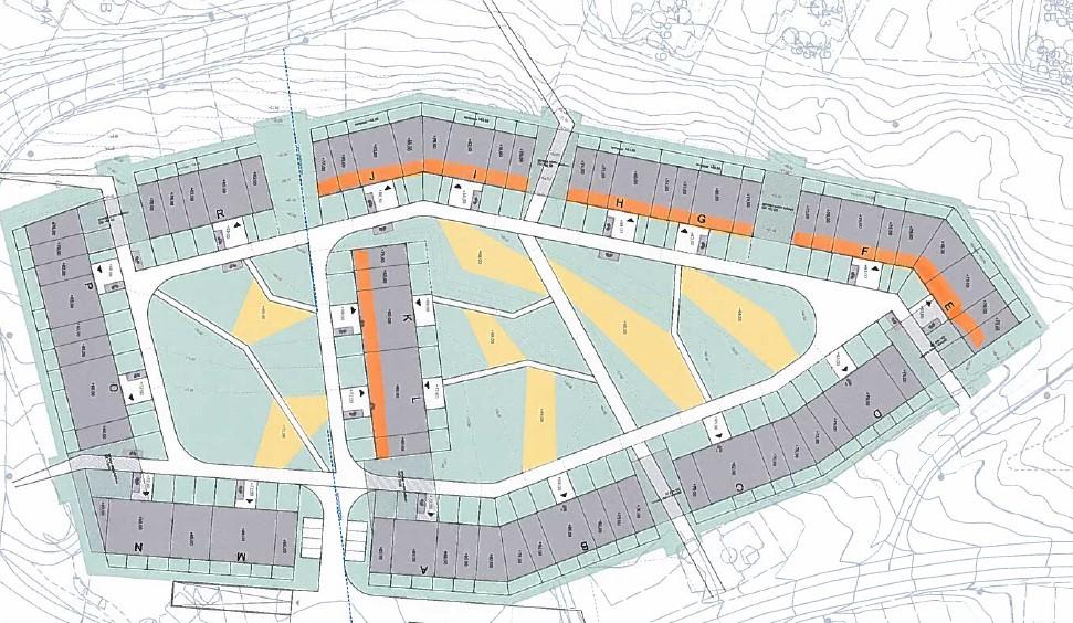 leiligheter med uteareal tilfredsstiller disse kravene. Byggenes plassering innen reguleringsområdet er vist i fig.3.