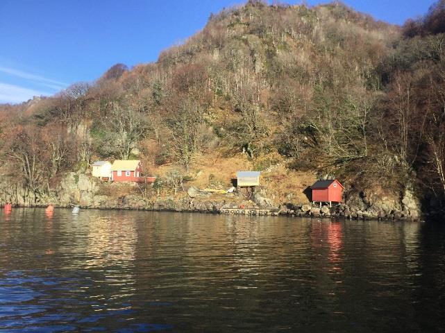 I tillegg til selve gården Li med hovedhuset og Stegeløa har FOT fra 2017 fått disponere for utleie en hytte nede i Dåtlandsstrand som eies av Flekkefjord kommune.
