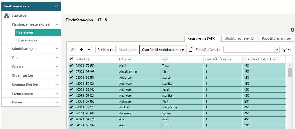 Med "Skoleinnmelding" Personene vises som Nye elever under Planlegge neste skoleår, på den