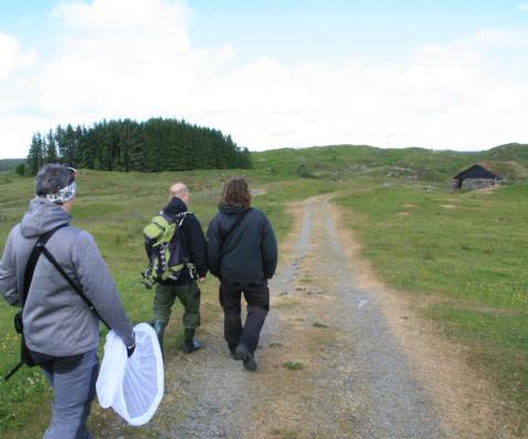 Foto: Katrine Kongshavn Med oss på samling hadde vi Katrine Kongshavn fra NorBOL (Norwegian Barcode of Life, www.norbol.