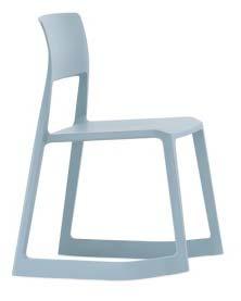 Stabler 4 stk i høyden. Stol grupperom: Helstøpt stol i polypropylen, med meier. Meiene har tilt oppover i front, og gir dermed brukeren av stolen to sitteposisjoner.  Stabler 4 stk i høyden.