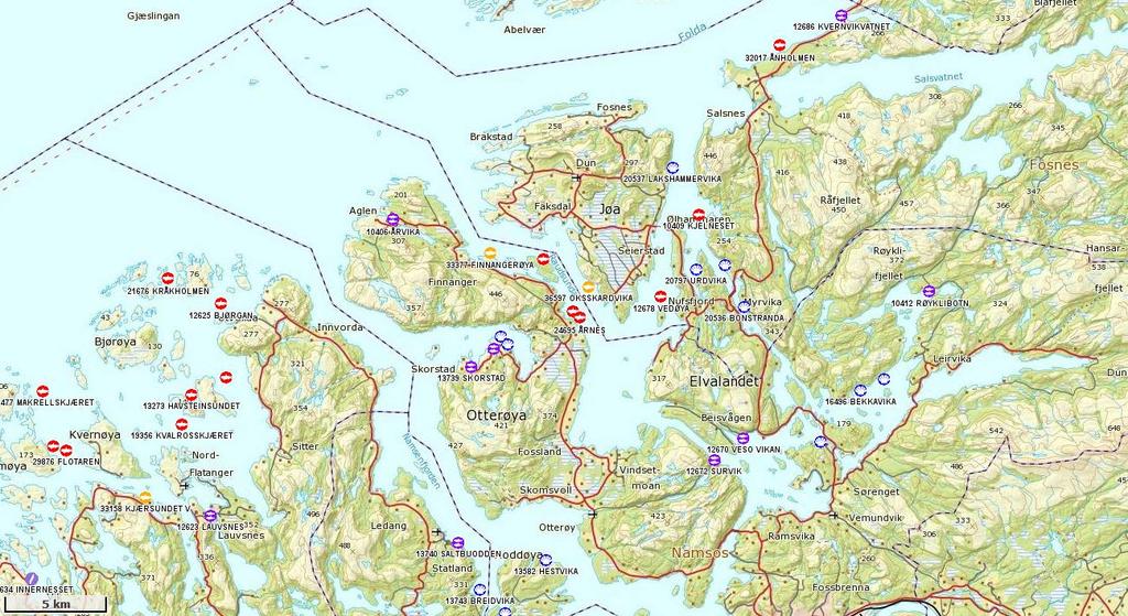 Figur 2: Oversiktskart med plasseringen av anlegget (rød boks) i forhold til andre anlegg. Målestokk: 1:150 000.