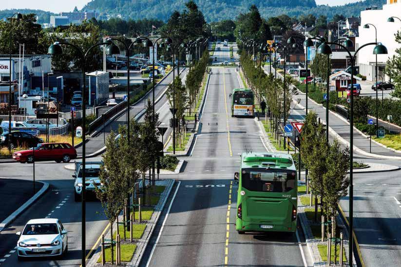 12 Bussveien Ruten Vatnekrossen 3.1.4. Fylkesdelplan for samferdsel i Rogaland 2008 2019 Fylkesdelplanen har som mål å overføre transport fra personbiltrafikk til kollektivtrafikk.
