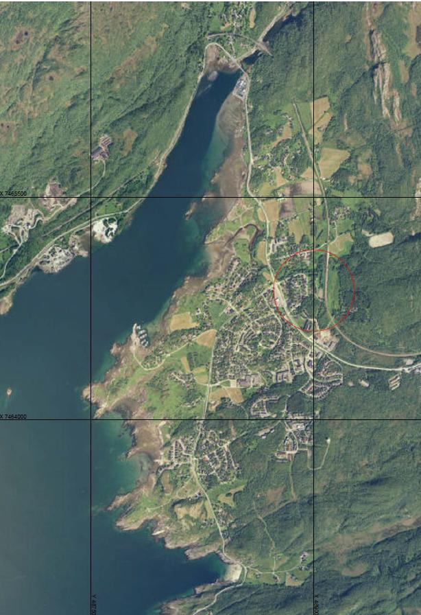 Oversiktskart. Rød sirkel viser område for togstopp Planområdet ligger øst for boligfeltet Hagebyen på Tverlandet, og er på ca. 36 da.