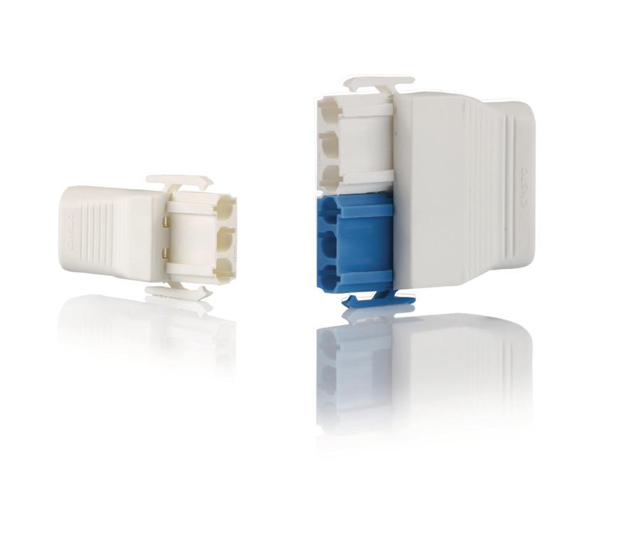EnstoNet hurtigkoblinger Til Cu-ledere fra 0,5 mm 2 til 4 mm 2 Kort om EnstoNet hurtigkoblinger: Pluggbare koblinger med 2, 3, 4 og 5 poler Leveres som -, løse og PCB-koblinger Låserigler sikrer