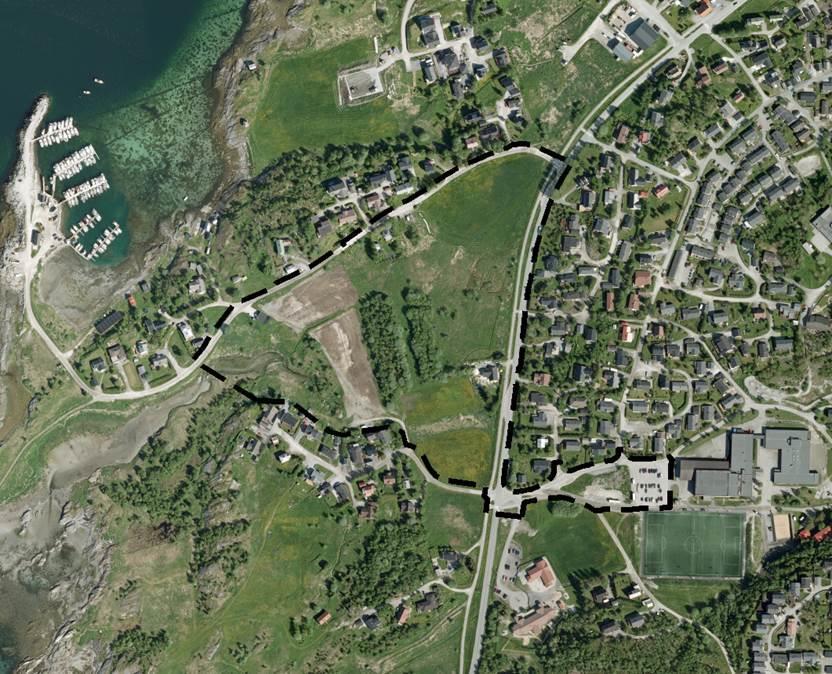I februar 2015 ble det varslet oppstart av planarbeid for områderegulering av sentrumsområdet i Mølnbakken på Tverlandet.