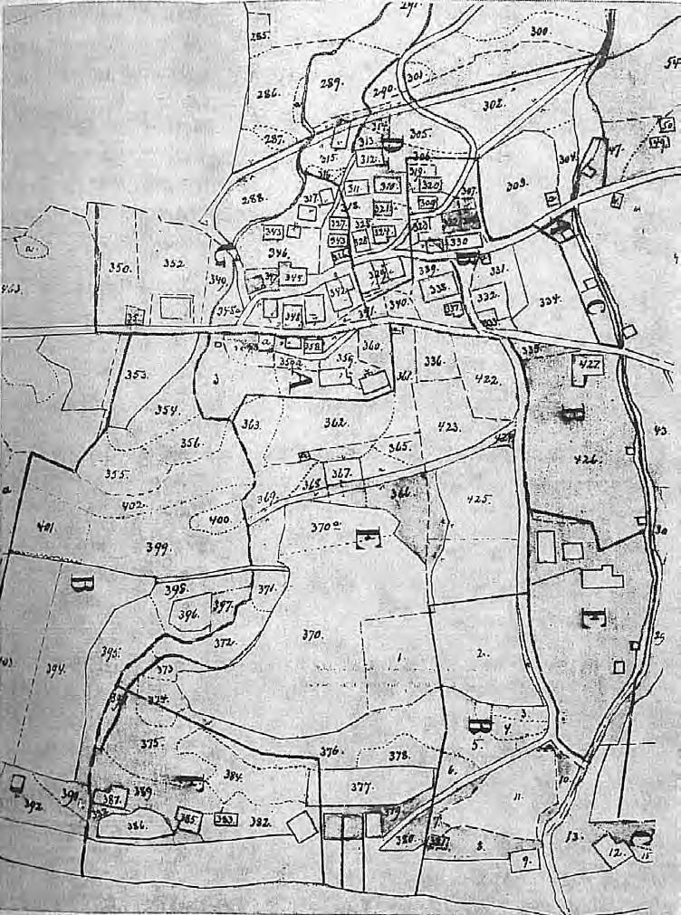 Utskiftingskart over sentrale delar av Hauso 1873. Hausoelvi til høgre i kartet. (Kjelde Ullensvang herad) Tunet består av fire hus: Bnr 1: Hovudhuset. Tømrahus.