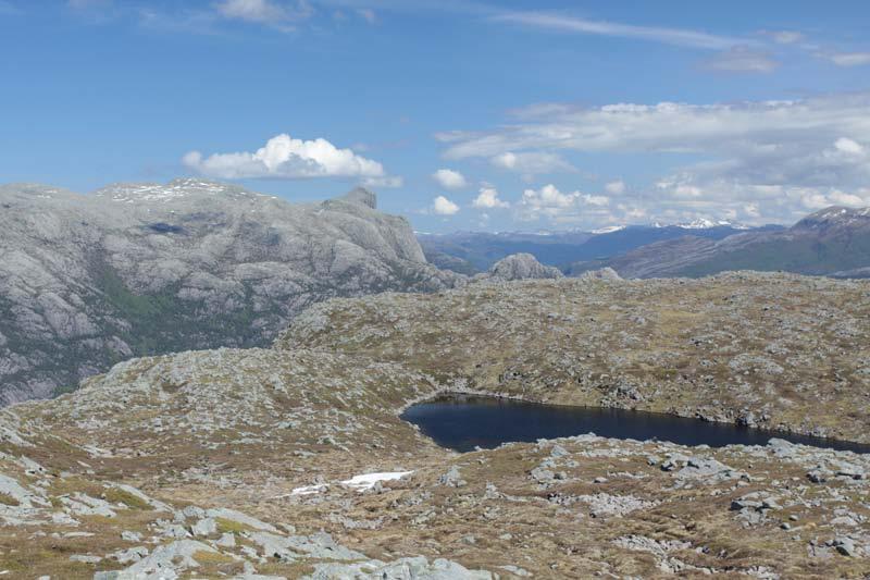 Bilde 5. Marafjellet med Hornelen i bakgrunnen. Bilde 6.