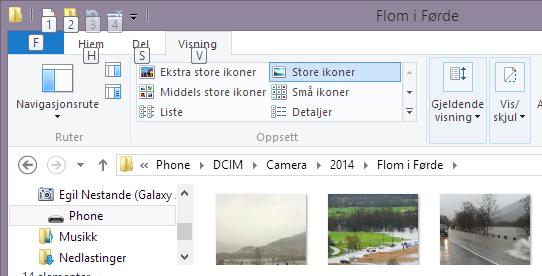 Klikk her og still visninga på Store ikoner 5. Den opne bildemappa di skal nå sjå ut om lag slik som vist til høgre, men visinga av bilda er avhengig av korleis du har stilt PCen.
