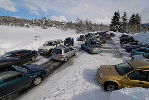 Volda skisenter langfredag påska 2008 Trafikk-kaos og turtips * Det var mykje bilar og litt kaotiske