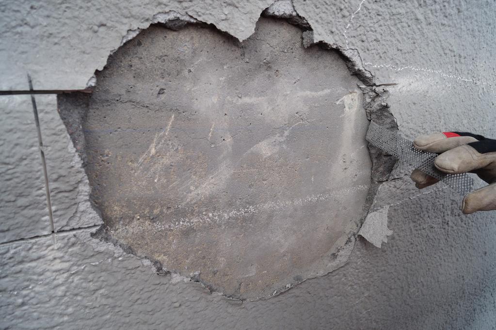 Delamination between sprayed mortar and