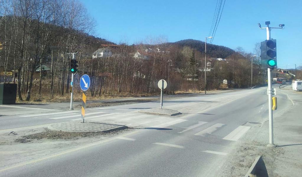 Vi ser at trafikken avvikles bedre ettersom de kjørende får redusert ventetid.