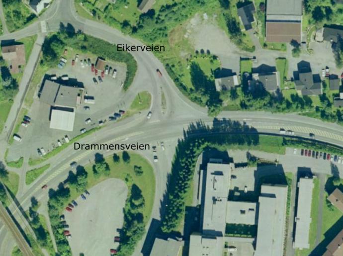 90-(122) UTREDNING 4.2 Fremkommelighet I tiltaksplan 2012 er det avsatt midler til utredning av kryssløsning i krysset Drammensveien Eikerveien.