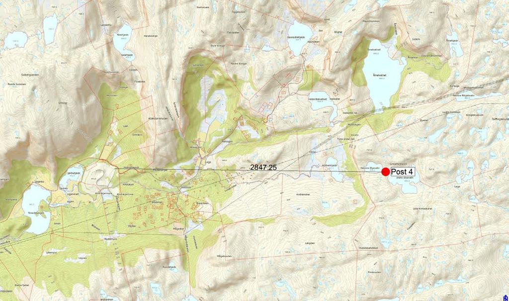 Gå opp skaret og drei til venstre for så å gå ned til mellom Heimre og Indre Øyevatn.