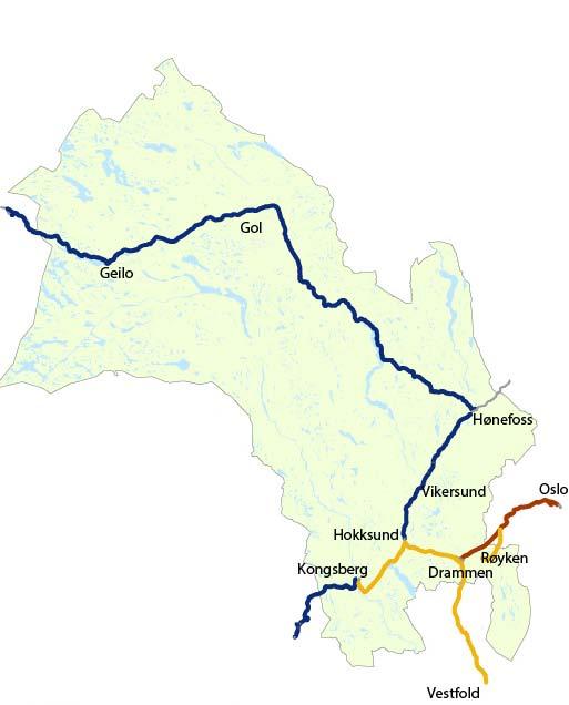 4.4 Kollektivtilbud og knutepunkter Jernbanetrafikk Kartet (figur 13) viser at en stor del av Buskerud er betjent av jernbane. Bergensbanen dekker hele Hallingdal, men har få avganger per dag.