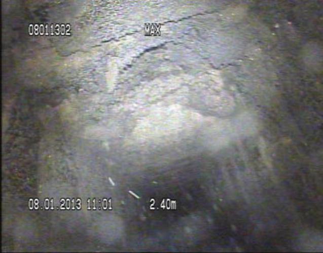 Bilde 7 Link til Video Merknad: Pipen har 3 ildsteder som er koblet til og er i bruk. Det er flere krater som vi anbefaler satt i forskriftsmessig stand i hht. Plan og bygningsloven. Pipen er ca.