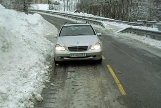 Brøytesjåfører som ikke bruker sikkerhetsbelte har aldri hukket Deltaker på vinterkurs 2013 Drepte og hardt skadde - gj.sn.