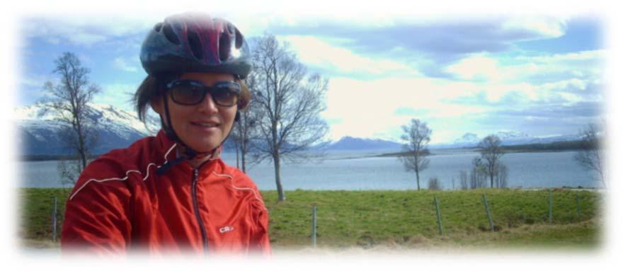 Jenter på hjul Merket rute NR 1 Andøya Tromsø - Lyngen Arctic Race of Norway Troms Fylkeskommune med i STIN Syklist velkommen nettverk Salg av