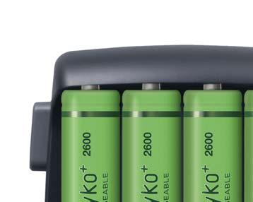Hurtiglader (USB) U421 2600 mah Hurtiglader inklusive micro USB-lader og veggadapter. Overtemperaturbeskyttelse og sikkerhetstimer stopper laderen når batteriene er fulladet.