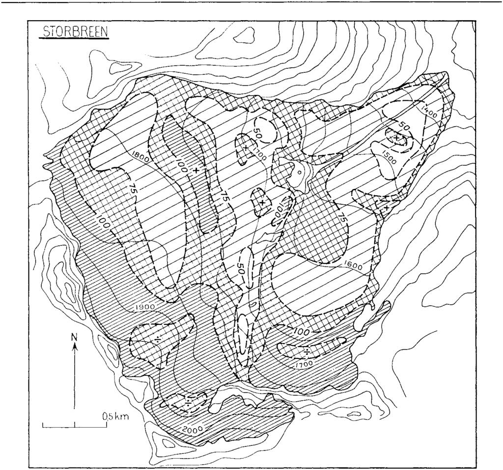 186 OLAV LESTØL ) 0 L.--- Accumulation 1962-63 Fig. 1. Akkumulasjonskart over Storbreen i Jotunheimen. Accumulation map of Storbreen in Jotunheimen. og 1870 mo. h. Fig. 1 viser snøens fordeling omregnet til g pr.