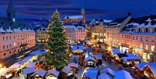 Tysk Deutsch 8 Tema: - hobbyer og interesser årstider, månder, ukedager, været - tyske juletradisjoner Arbeidsmåter/vurderingsformer: - individuell og gruppearbeid - Formell muntlig vurdering i uke