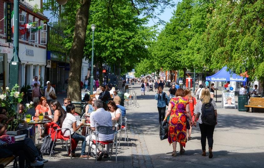 MaaS betydning for arealutviklingen Arealer i sentrum og nært kollektivknutepunkt vil bli mer attraktive og lede til sentralisering Mindre behov for arealer