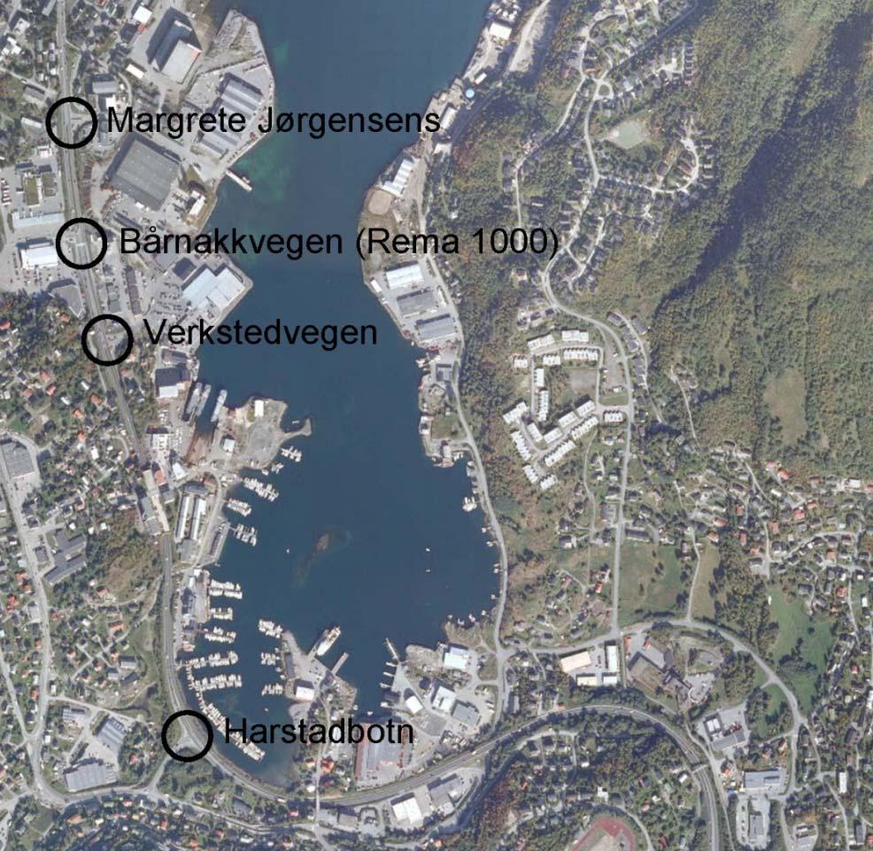 Side: 5 4. Kapasitetsberegninger Det er utført kapasitetsberegninger for de nye kryssløsningene langs riksveg 83. Dagens kryss er markert på bildet/ortofoto: Rv. 83 x fv. 12 (Harstadbotn) Rv.