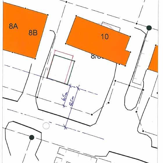 Sak 30/08 På kartutsnittet over er byggegrensen tegnet inn og garasje plassert i henhold til reguleringsbestemmelsene med tanke på byggegrense mot vei.