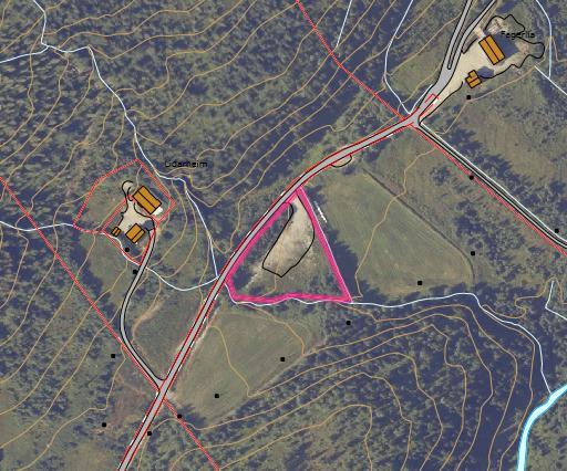 Vurdering: I forbindelse med utbygging av kraftledningen over fjorden forventes det endring og tiltak i dette området.