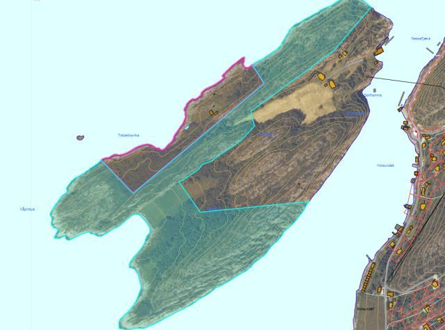 Status: Parkeringsplassen ved Tjønnbakken eies av Rissa kommune. Området består av gnr./bnr.74/57 og 74/50. Den ene delen er statlig sikret, mens den andre delen er kjøpt av Rissa kommune.