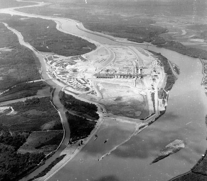 Errichtung des Donaukraftwerks