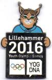 000 T 7 Maskot Sjogg med miniski, sep.2015, TM(c)Lillehammer2016 1.