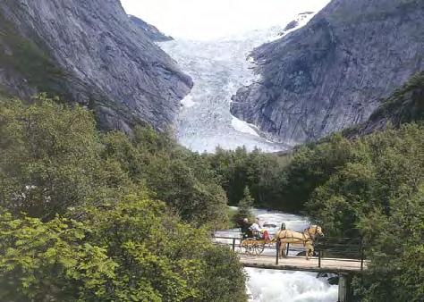 Totalt er det registrert 1627 isbreer i Norge.