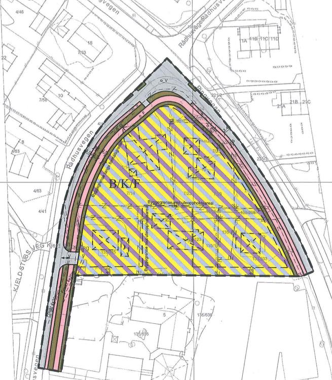 5.1 PLANSTATUS Detaljregulering for område K13 Rådhusvegen 7 9 og Ringvegen 12,14,16 I gjeldende detaljplan er området avsatt til bolig/forretning/kontor, kjørevei, fortau, sykkelfelt og annen