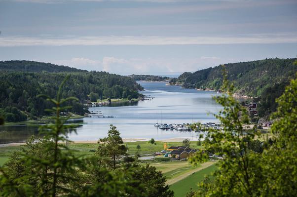 Fredrikstad Solrike tomter ved Onsøy Golfpark, nært sjøen. Hytte med tomt fra Kr.