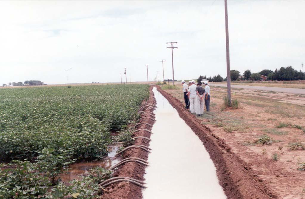 Improving WUE by changing irrigation methods Different irrigation methods have different