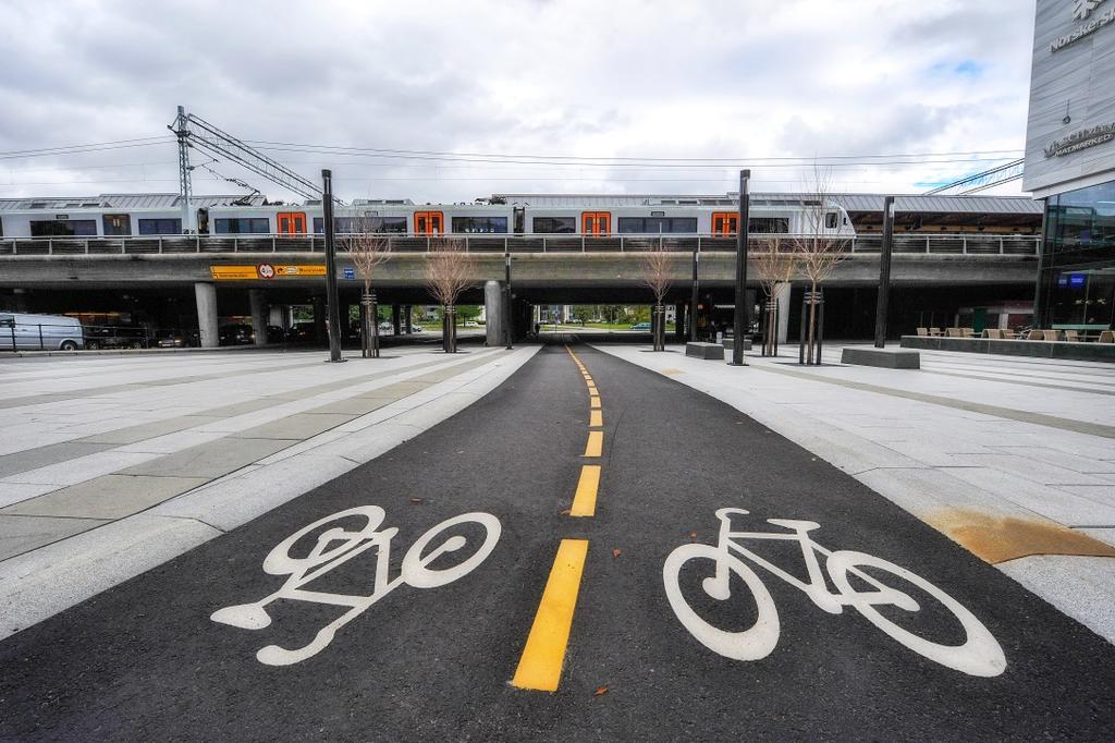 Mobilitet og effektivitet «Transportetatene og Avinors hovedoppgave er å ivareta samfunnets behov for mobilitet ved å tilrettelegge for et effektivt, tilgjengelig, sikkert og bærekraftig