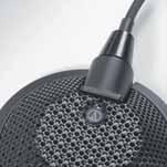 Roterende konnektor på overflate-mikrofonene muliggjør alternativ vinkel på kabeluttaket og forenkler diskret montasje. Exceptional audio.