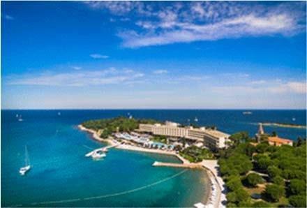 2 HOTEL ISTRA (****) Crveni Otok 1 52210 Rovinj Hotel Istra er et 4-stjerners hotell som ligger på øya St. Andrea, ca 15 min båttur fra byen Rovinj. Det går gratis ferje fra øya og inn til Rovinj ca.