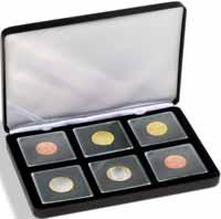 Etui for 1 QUADRUM myntkapsel, er også tilgjengelig med rødt eller blått trekk samt brett. Fordypning Ytre format Artnr.